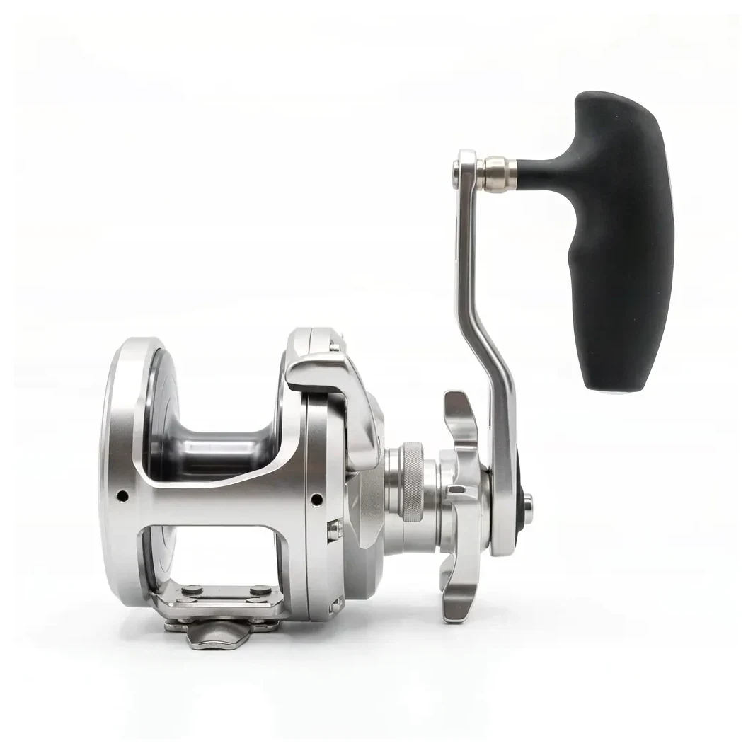 Carrete Shimano OCEA JIGGER 4000HG plateado para jigging en agua salada